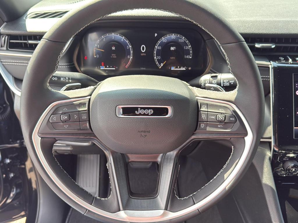 new 2025 Jeep Grand Cherokee L car, priced at $40,573