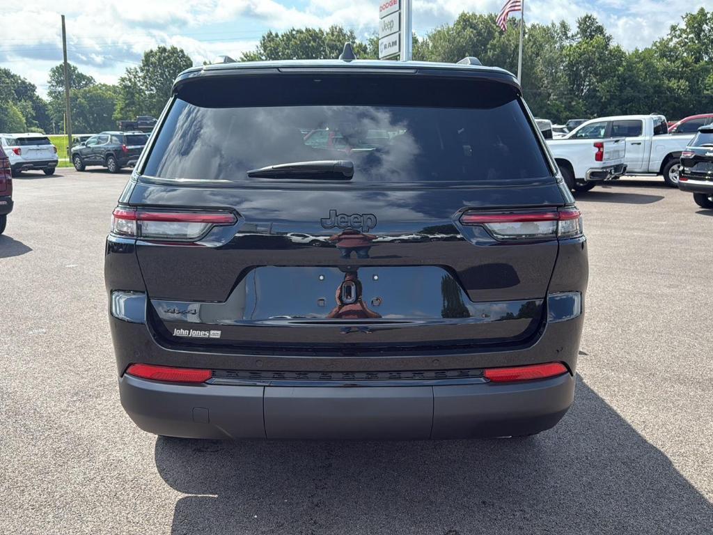 new 2025 Jeep Grand Cherokee L car, priced at $40,573