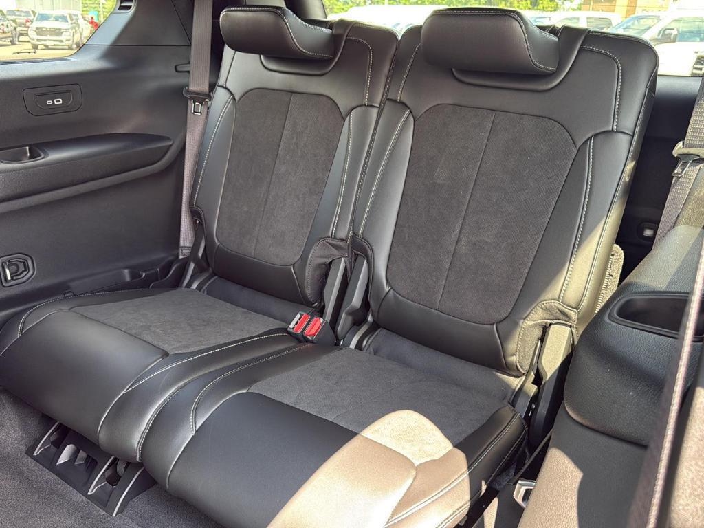 new 2025 Jeep Grand Cherokee L car, priced at $40,573