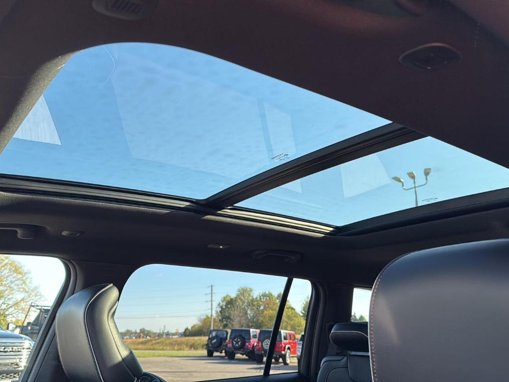 new 2025 Jeep Grand Cherokee L car, priced at $58,711