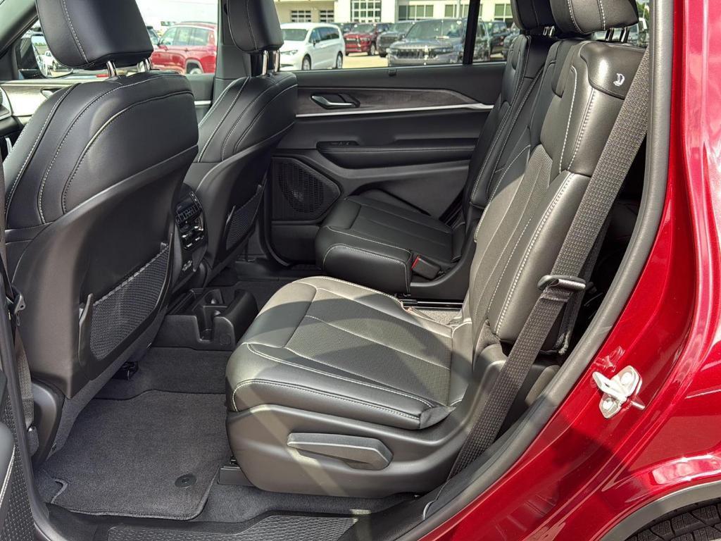 new 2025 Jeep Grand Cherokee L car, priced at $52,034