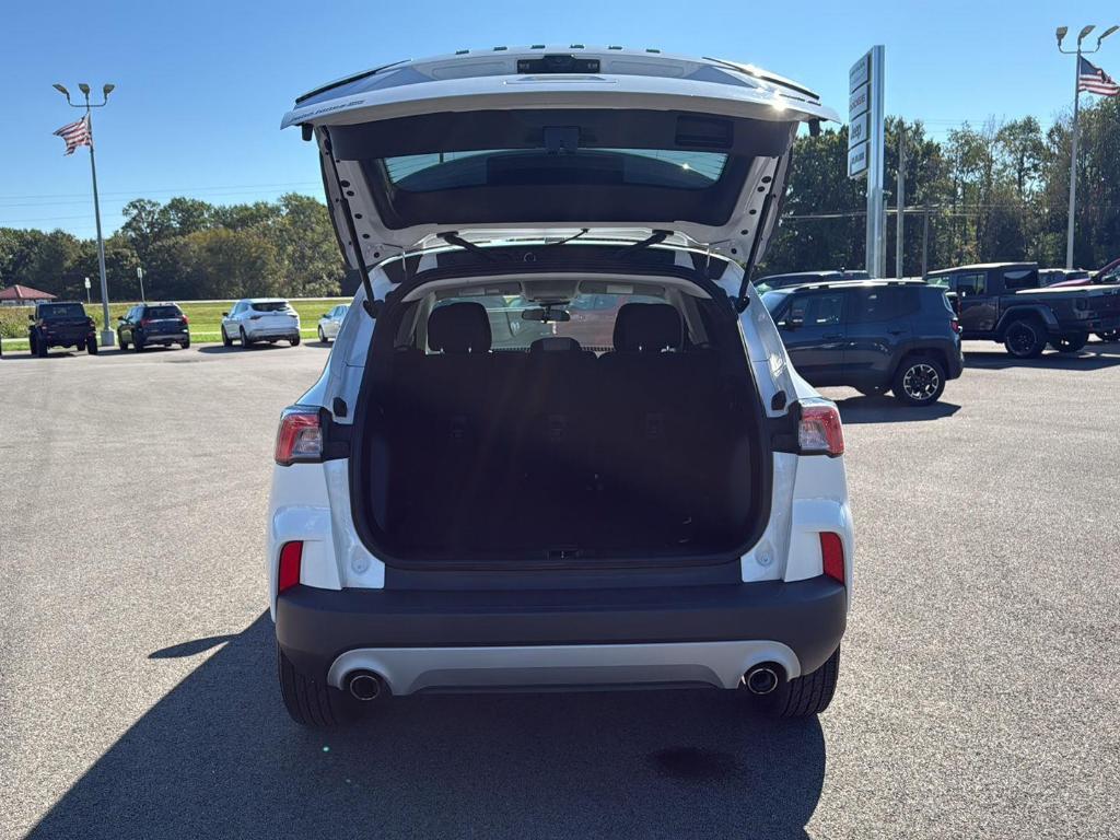 used 2022 Ford Escape car, priced at $18,400