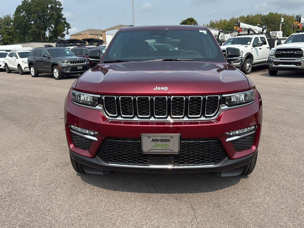 new 2025 Jeep Grand Cherokee car, priced at $45,370