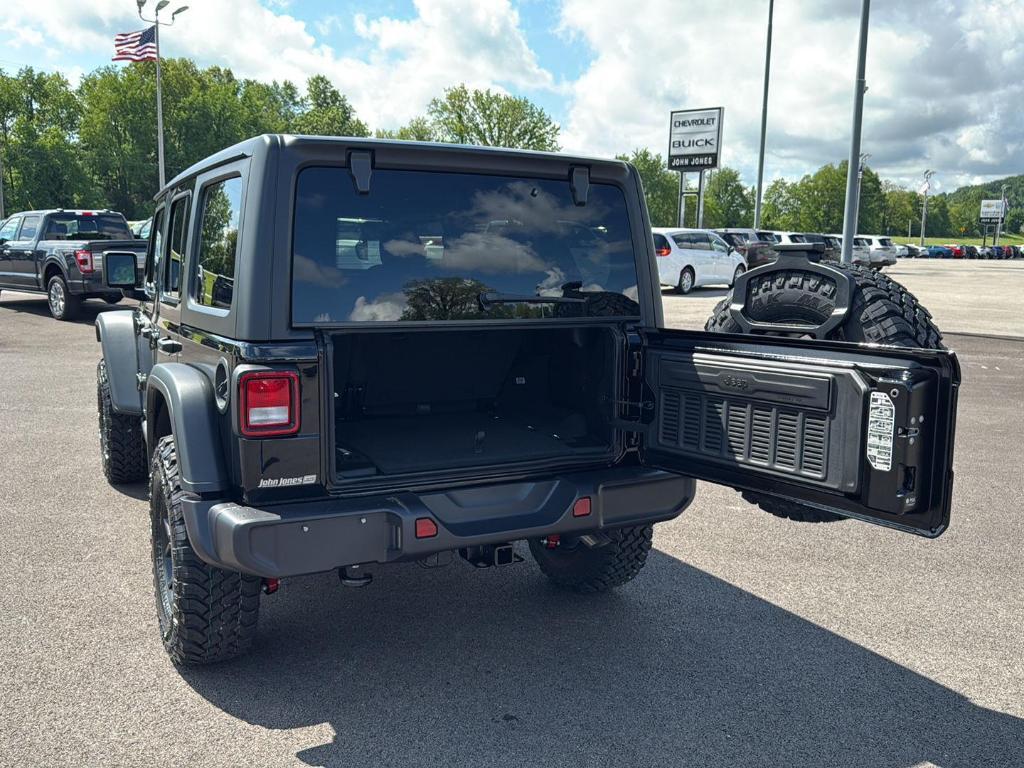 new 2025 Jeep Wrangler car, priced at $50,424
