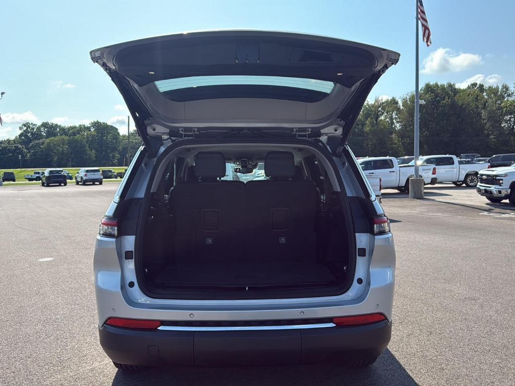 used 2021 Jeep Grand Cherokee L car, priced at $31,800