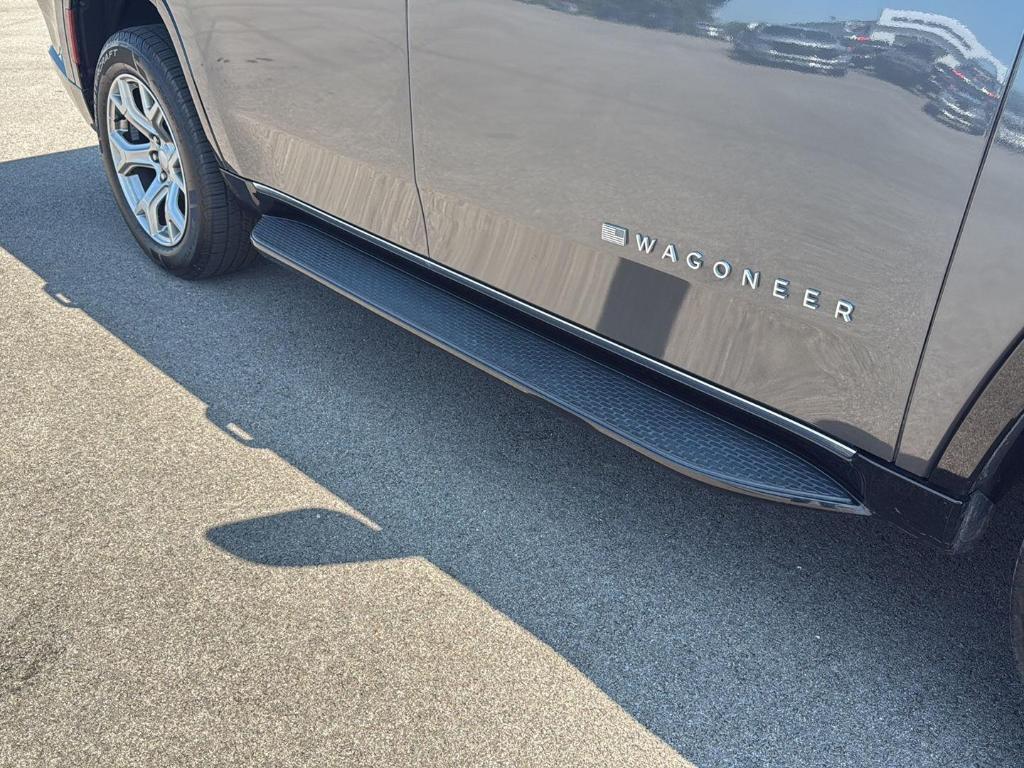 used 2022 Jeep Wagoneer car, priced at $38,900