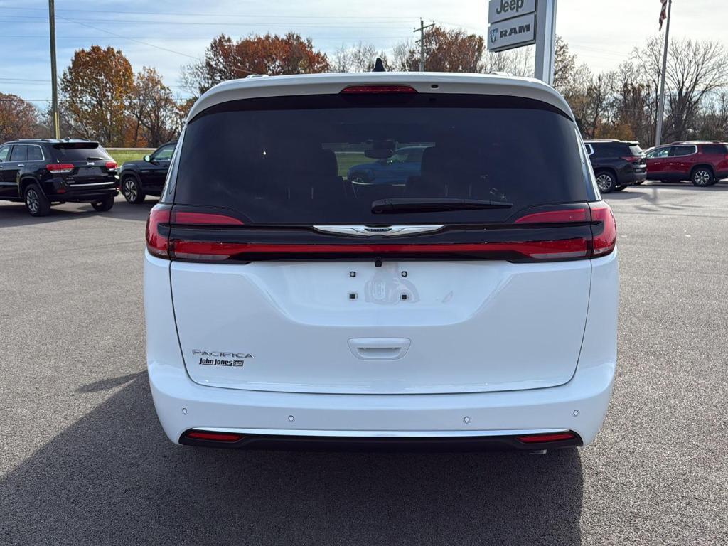 new 2026 Chrysler Pacifica car, priced at $52,147
