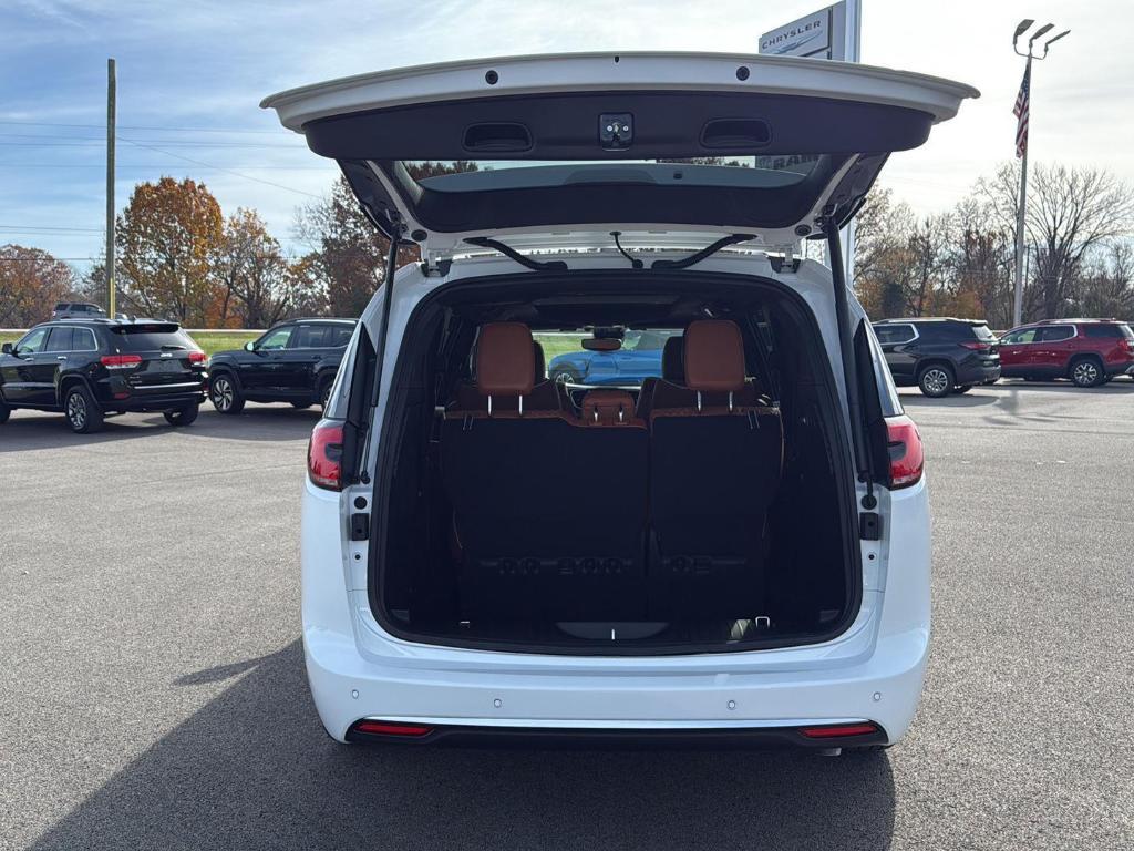 new 2026 Chrysler Pacifica car, priced at $52,147