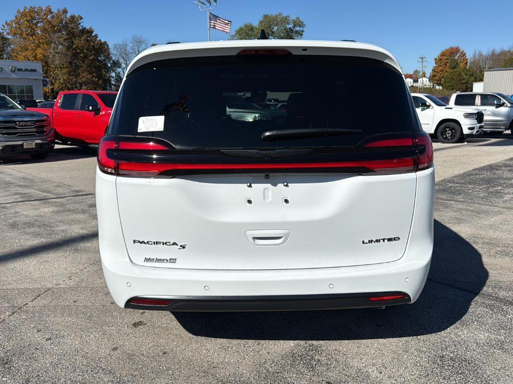 new 2026 Chrysler Pacifica car, priced at $50,025
