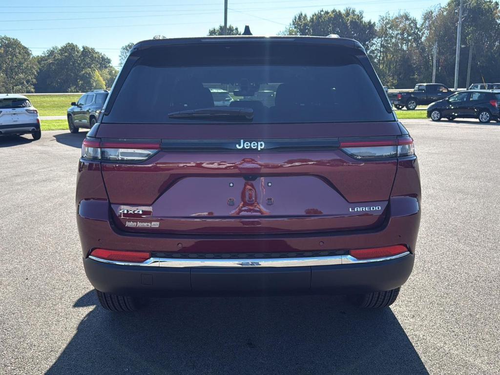 new 2025 Jeep Grand Cherokee car, priced at $38,420