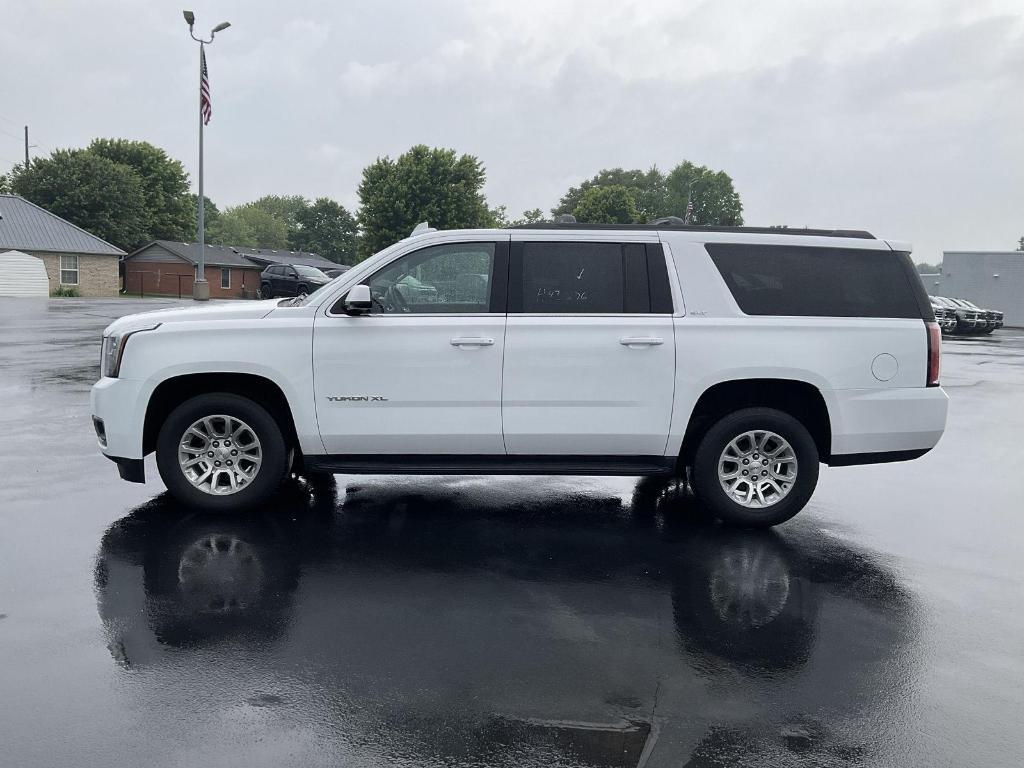 used 2020 GMC Yukon XL car, priced at $38,000