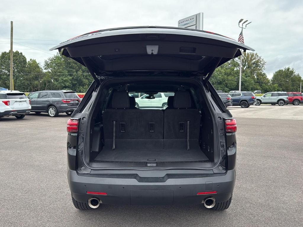 used 2022 Chevrolet Traverse car, priced at $26,500