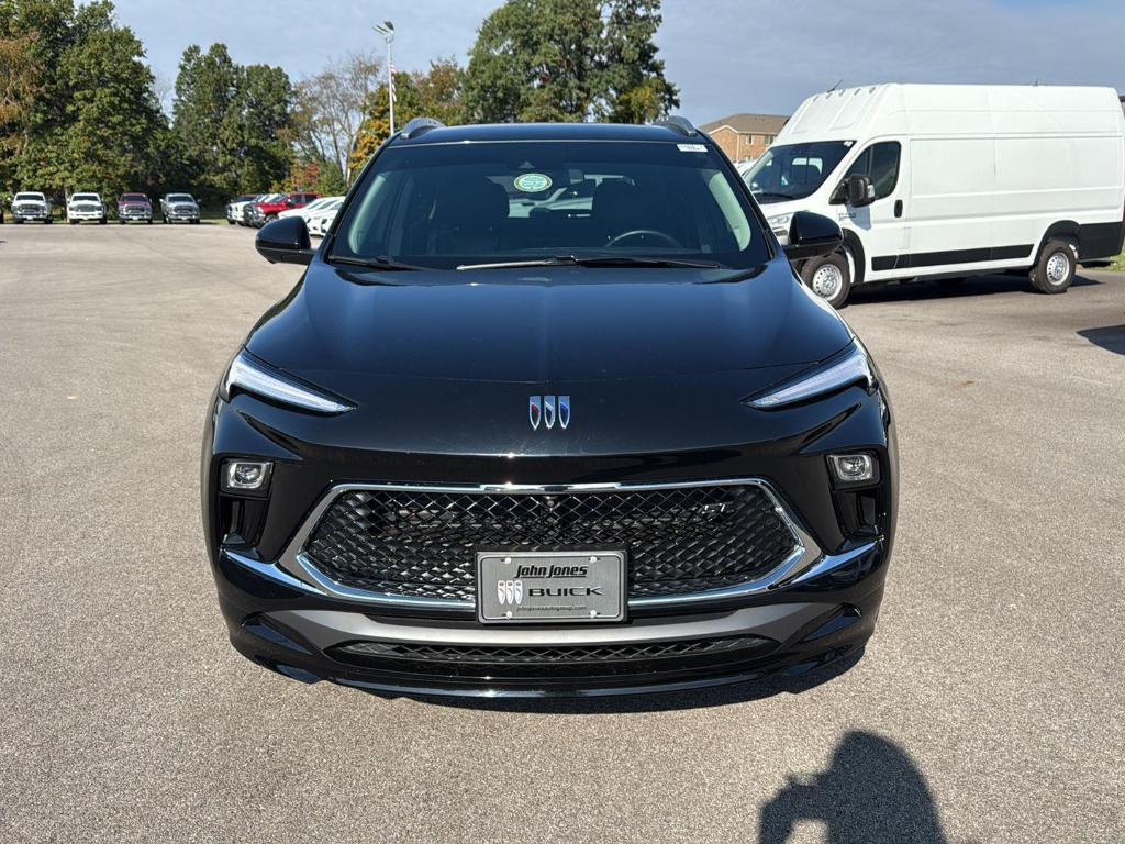 used 2025 Buick Encore GX car, priced at $25,000