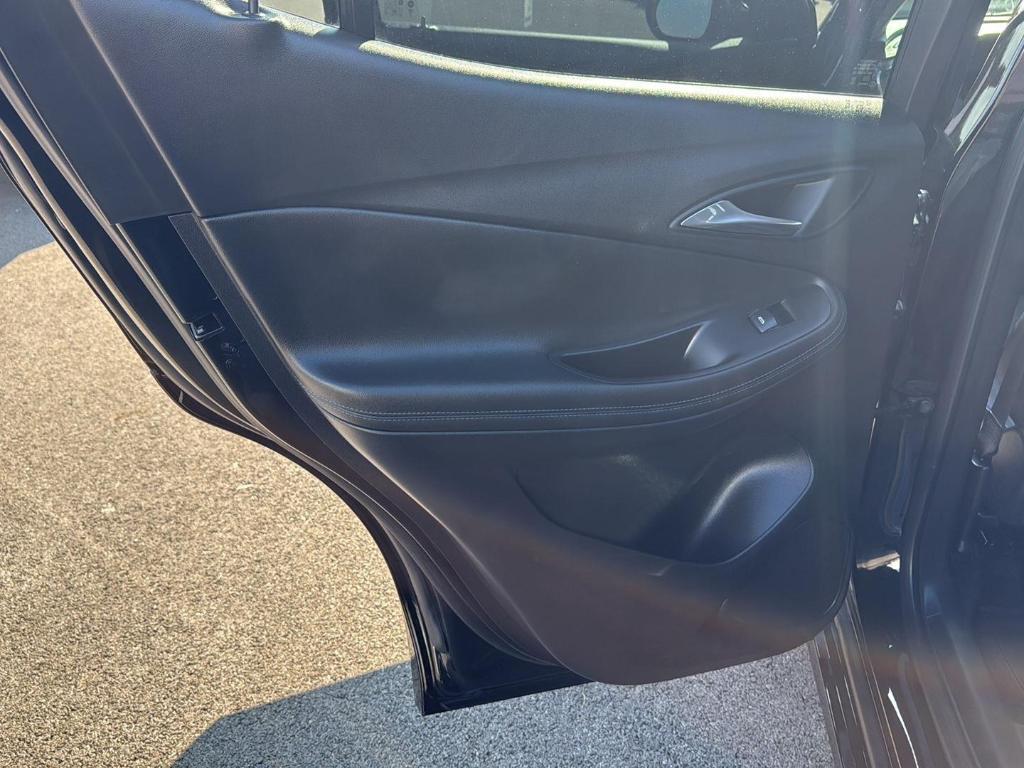 used 2025 Buick Encore GX car, priced at $25,000