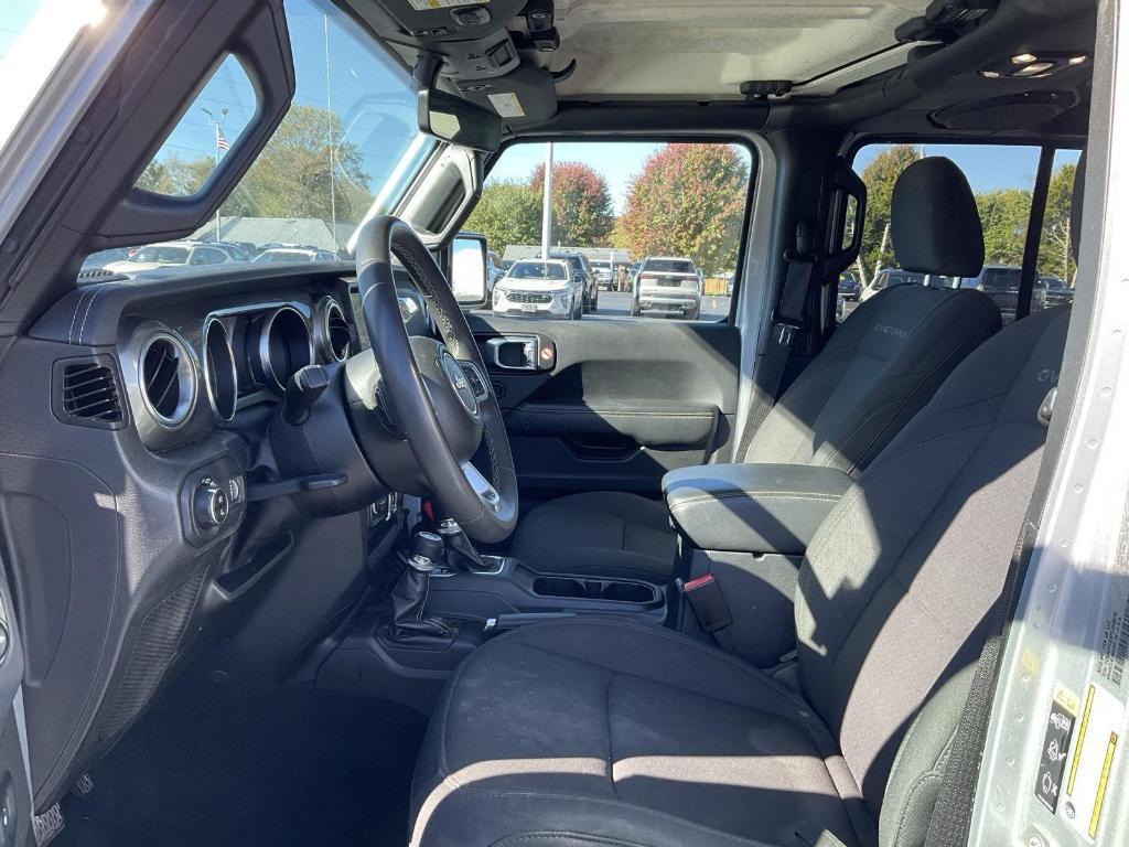 used 2023 Jeep Gladiator car, priced at $29,900