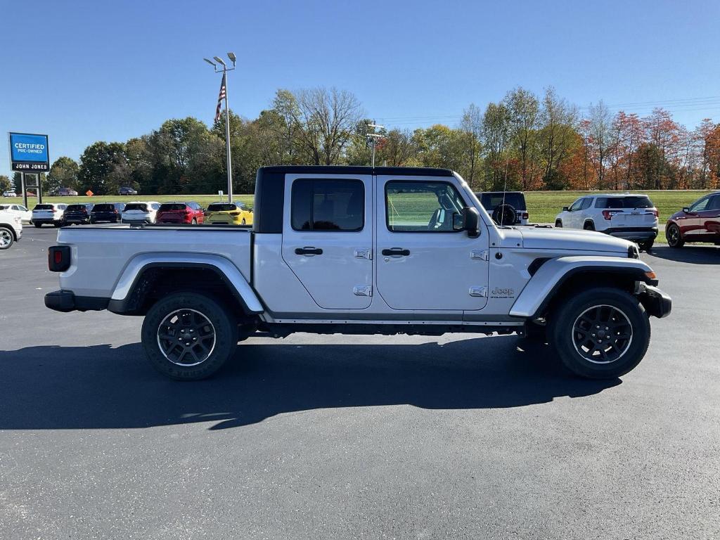 used 2023 Jeep Gladiator car, priced at $29,900