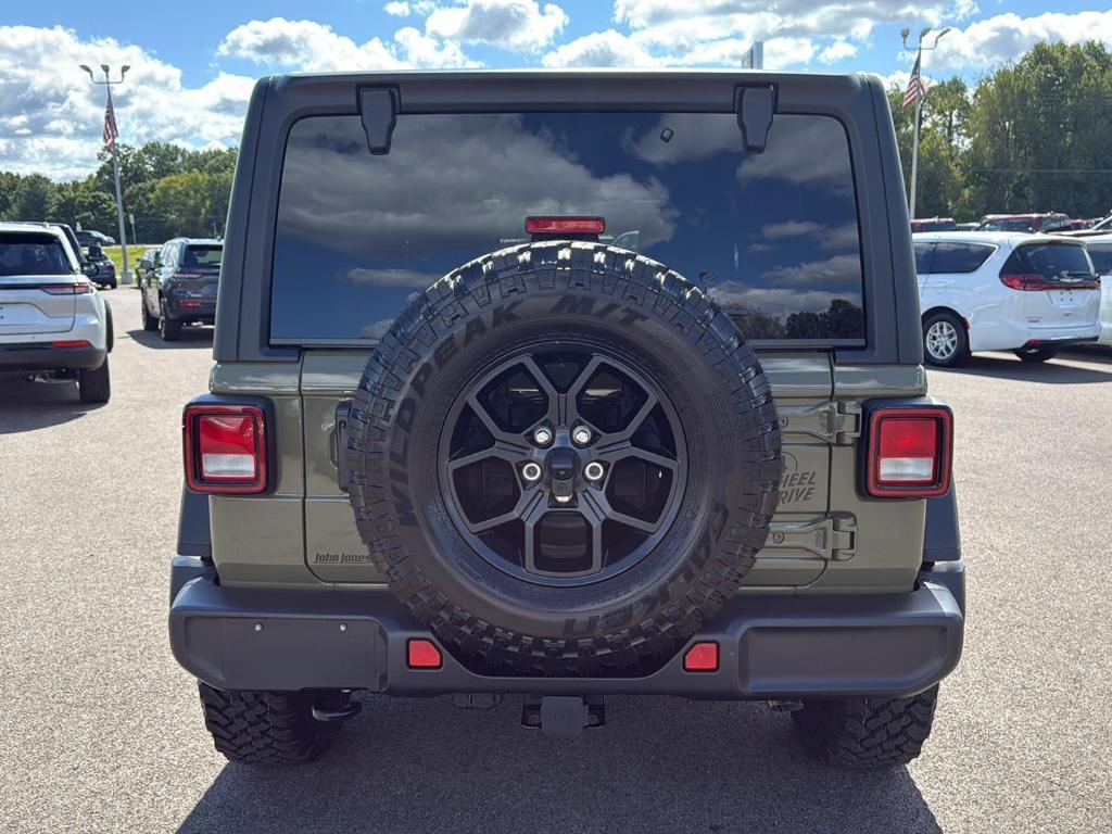 new 2025 Jeep Wrangler car, priced at $55,075