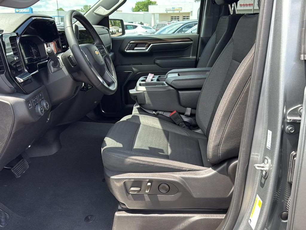 used 2024 Chevrolet Silverado 1500 car, priced at $50,000