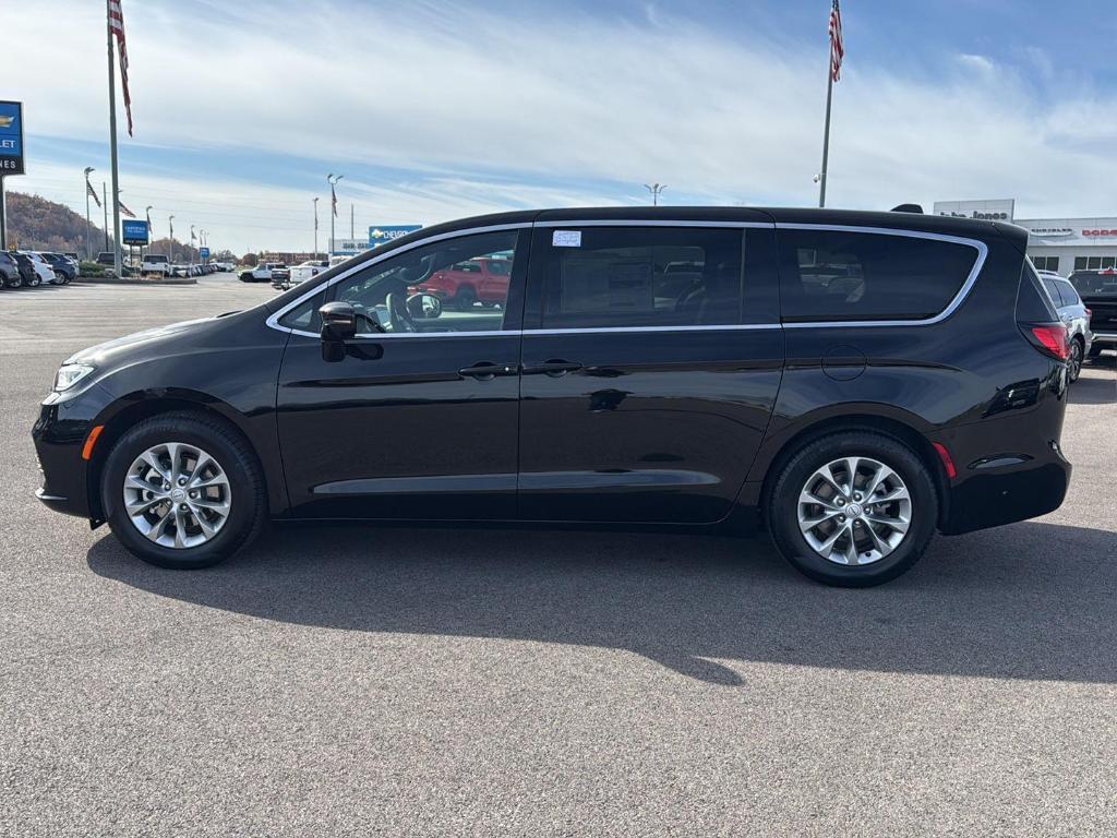 new 2026 Chrysler Pacifica car, priced at $50,466