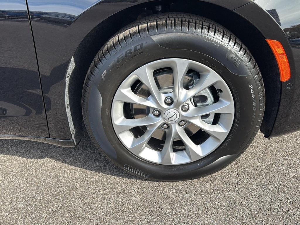 new 2026 Chrysler Pacifica car, priced at $50,466