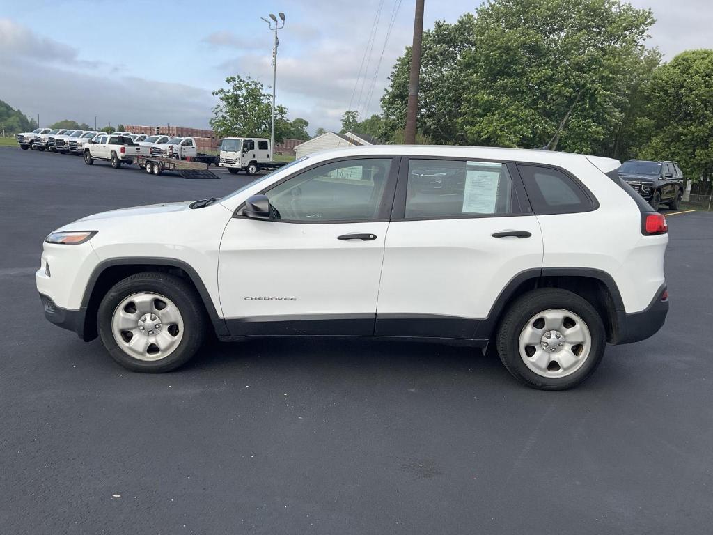 used 2017 Jeep Cherokee car, priced at $11,800