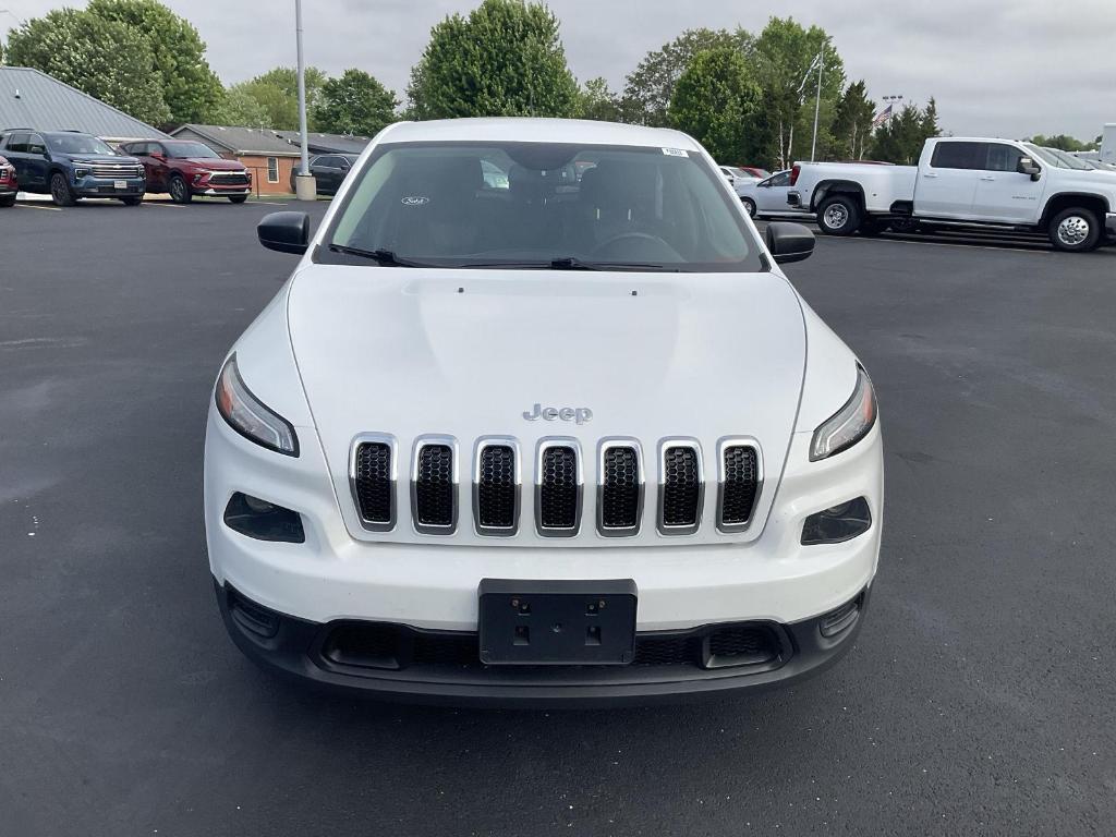 used 2017 Jeep Cherokee car, priced at $11,800
