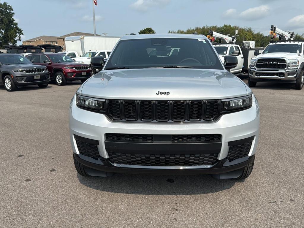 new 2025 Jeep Grand Cherokee L car, priced at $43,730