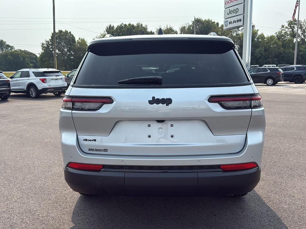 new 2025 Jeep Grand Cherokee L car, priced at $43,730