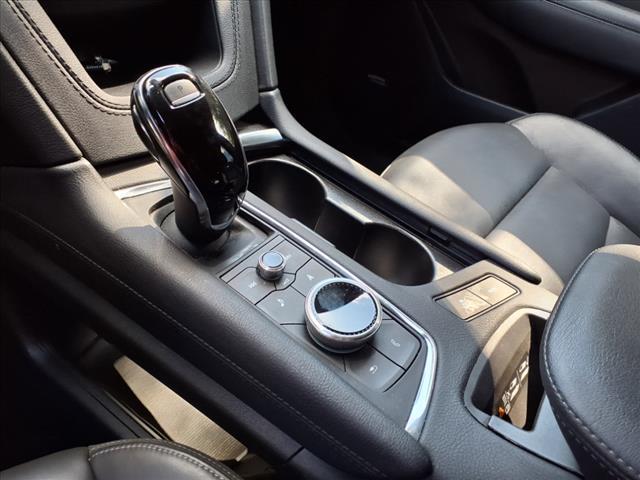 used 2024 Cadillac XT6 car, priced at $44,230