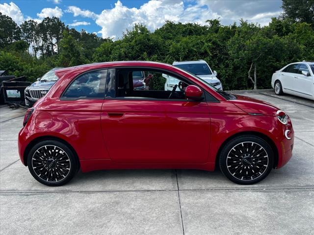 new 2024 FIAT 500e car, priced at $31,095