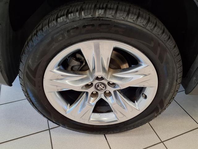 used 2018 Toyota Highlander car, priced at $23,987