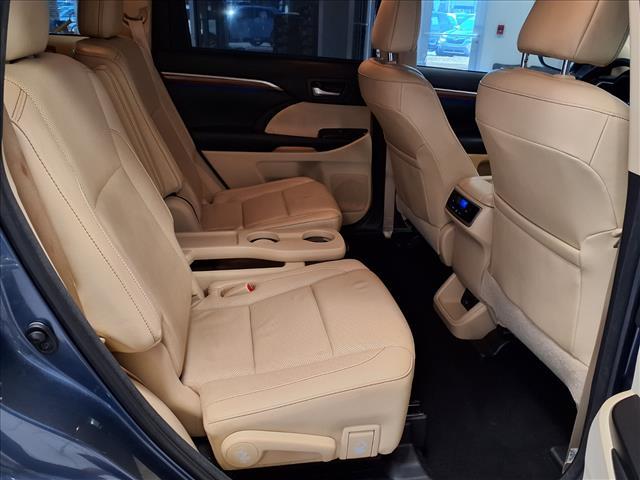 used 2018 Toyota Highlander car, priced at $23,987