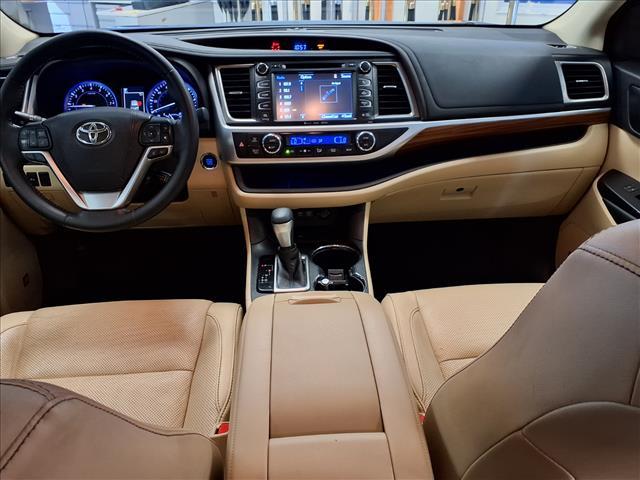 used 2018 Toyota Highlander car, priced at $23,987