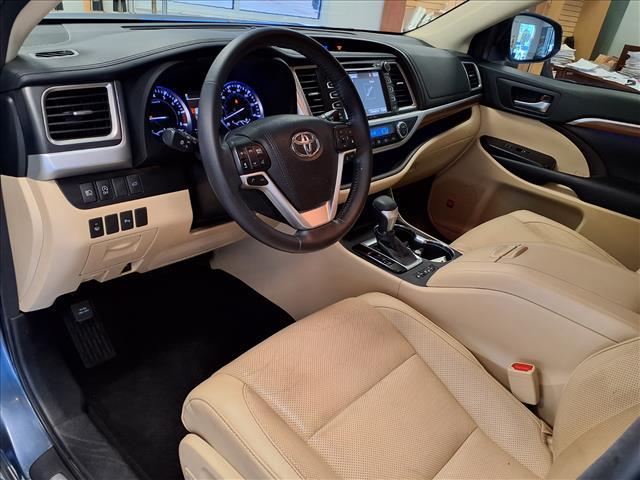 used 2018 Toyota Highlander car, priced at $23,987
