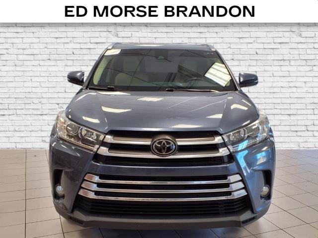used 2018 Toyota Highlander car, priced at $23,987