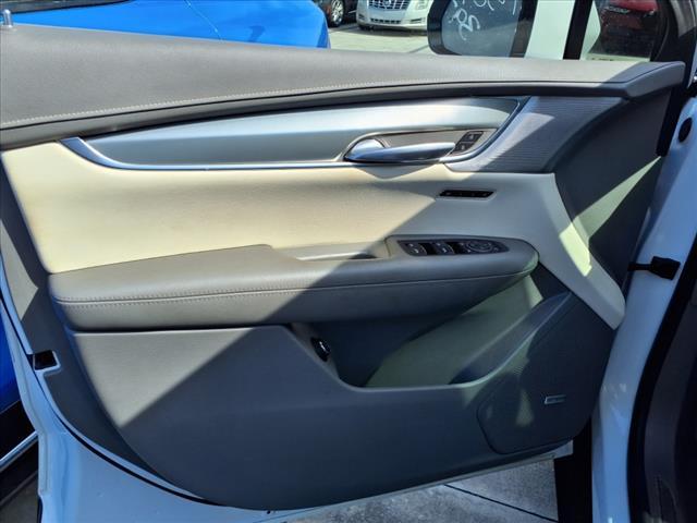 used 2021 Cadillac XT5 car, priced at $32,211
