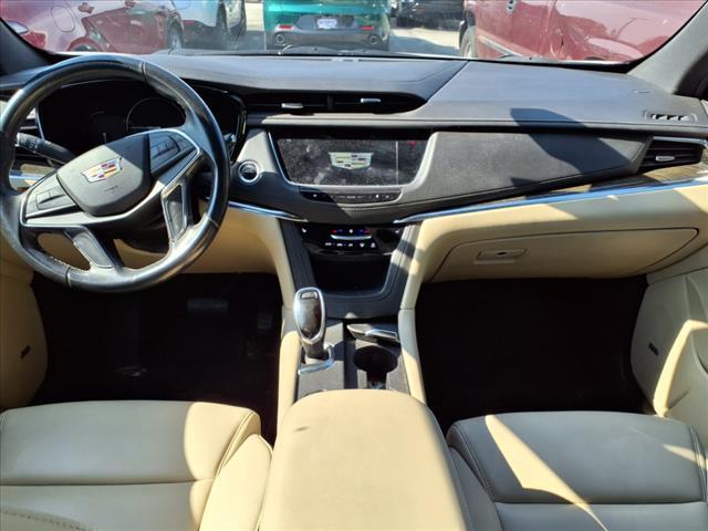 used 2019 Cadillac XT5 car, priced at $21,499