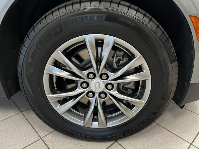 used 2023 Cadillac XT5 car, priced at $33,491