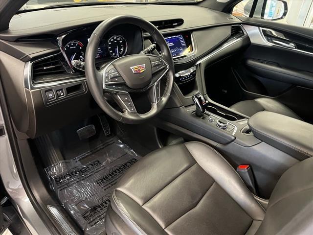 used 2023 Cadillac XT5 car, priced at $33,491