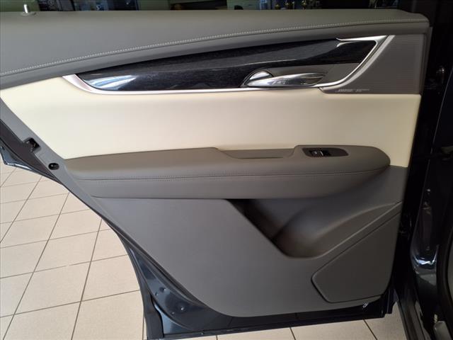 used 2023 Cadillac XT6 car, priced at $37,498