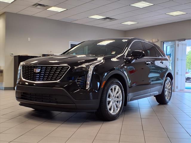 used 2022 Cadillac XT4 car, priced at $26,896