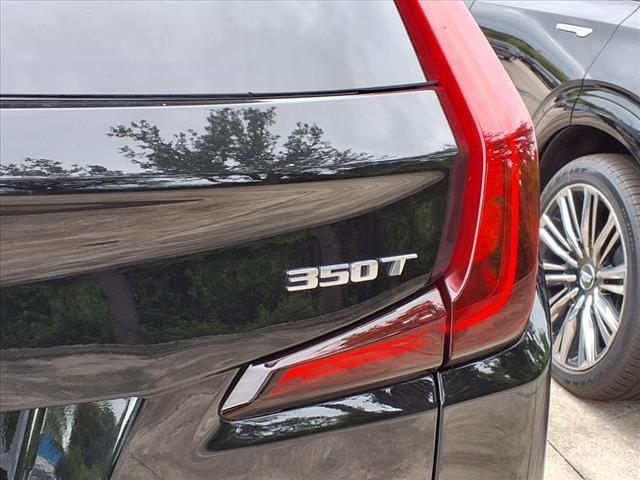 used 2022 Cadillac XT4 car, priced at $28,135