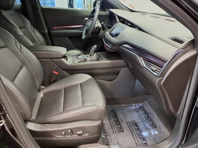 used 2022 Cadillac XT4 car, priced at $25,794