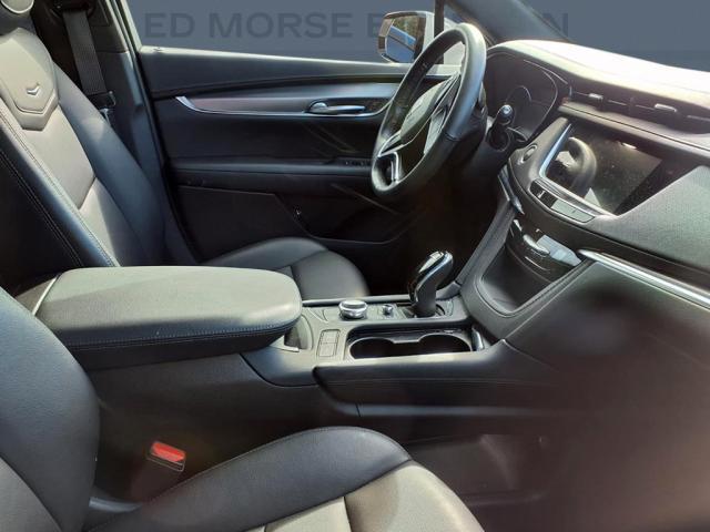 used 2023 Cadillac XT5 car, priced at $28,995
