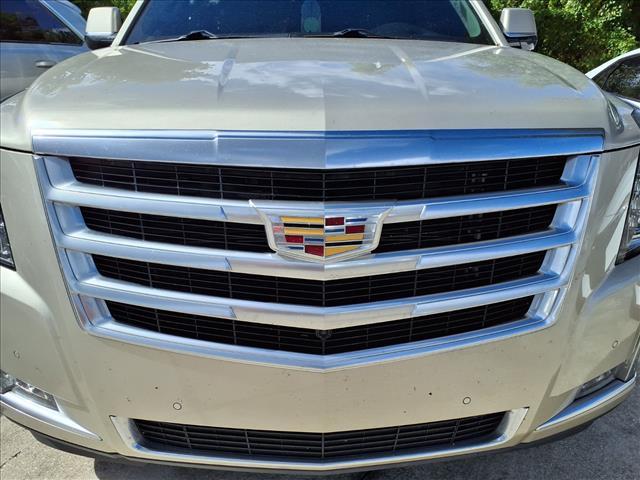 used 2016 Cadillac Escalade car, priced at $19,900