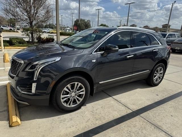 used 2021 Cadillac XT5 car, priced at $32,271