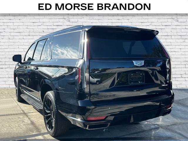 used 2022 Cadillac Escalade ESV car, priced at $80,943