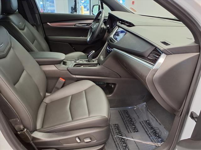 used 2023 Cadillac XT6 car, priced at $36,335