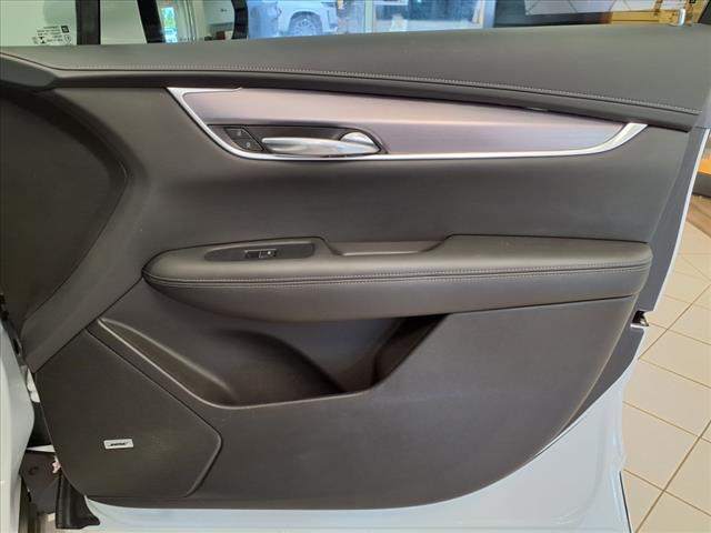 used 2023 Cadillac XT6 car, priced at $36,335