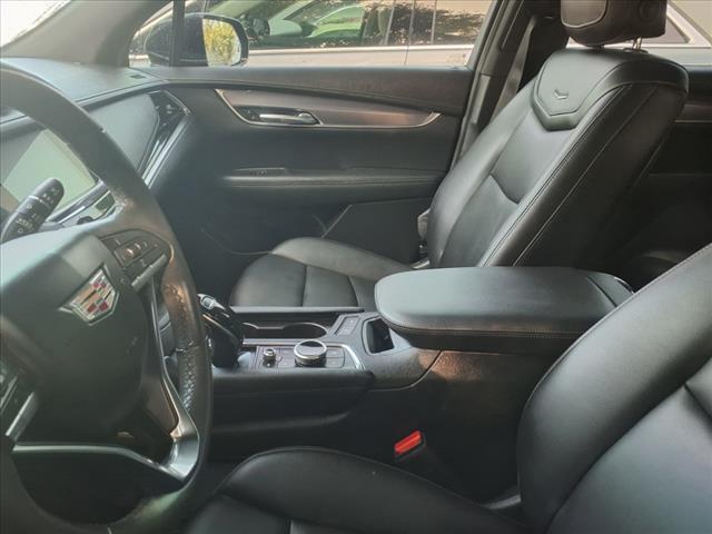 used 2022 Cadillac XT6 car, priced at $30,398